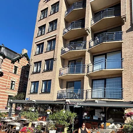 Justine Havenzicht *